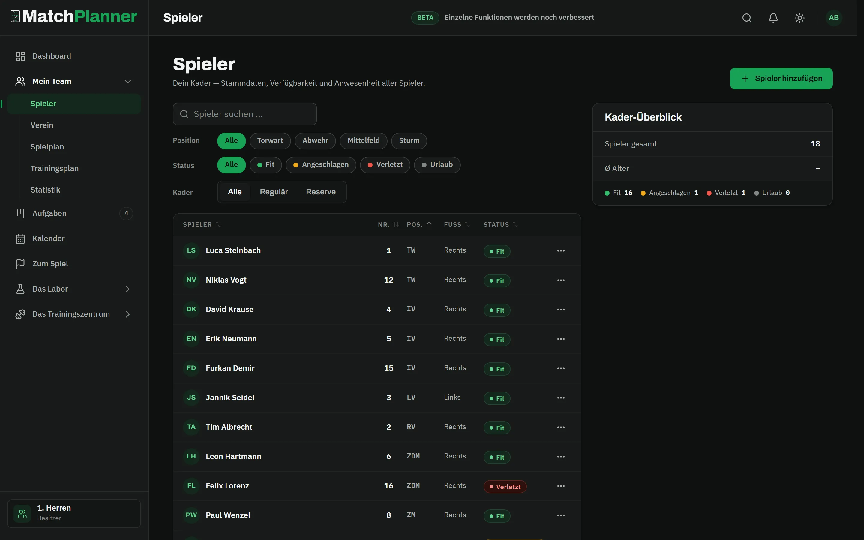 Squad list of the demo team with 18 players, positions and status