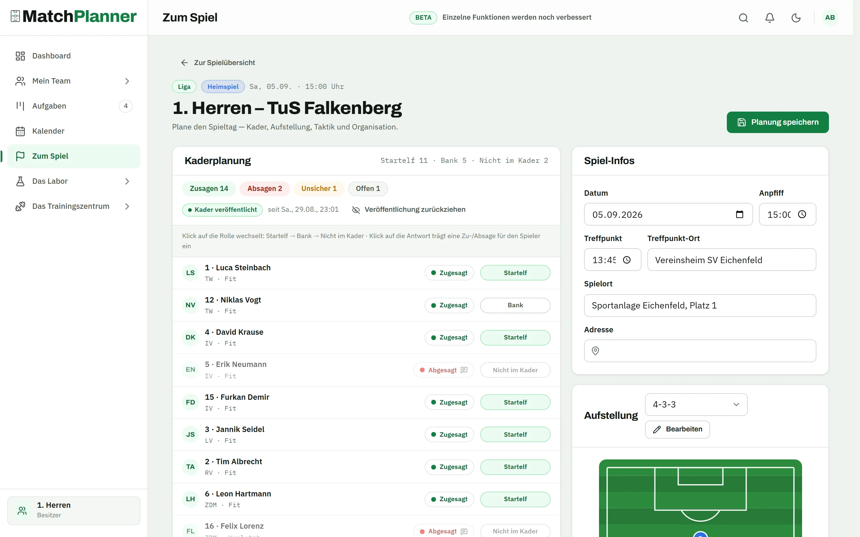Matchday planning with squad planning, published squad and a 4-3-3 line-up