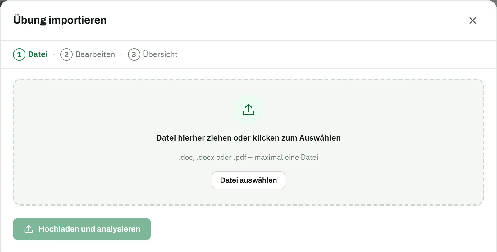 Dialog „Übung importieren" mit den Schritten Datei, Bearbeiten und Übersicht sowie einer Ablagefläche für .doc, .docx oder .pdf